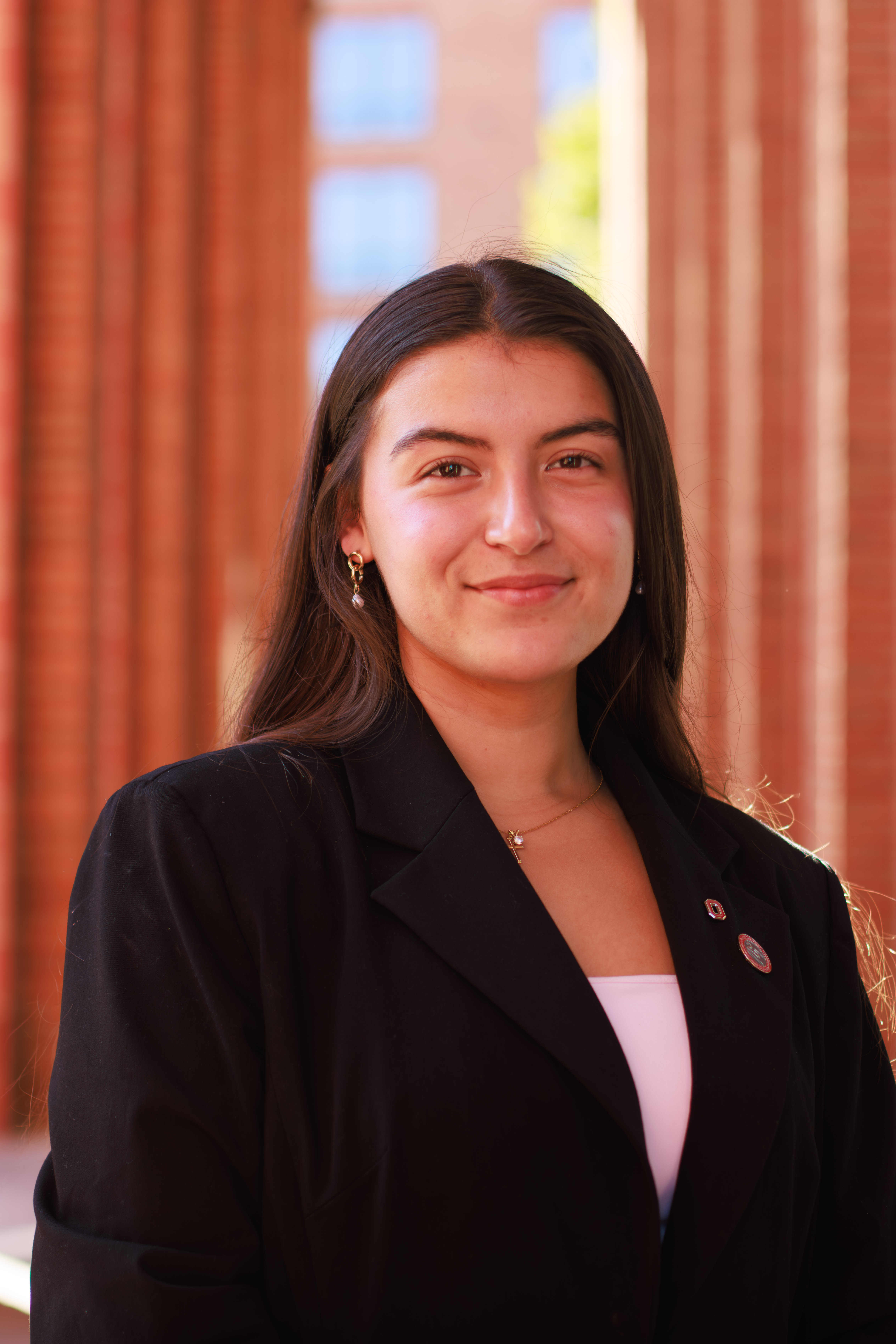 Isabella Wall Headshot